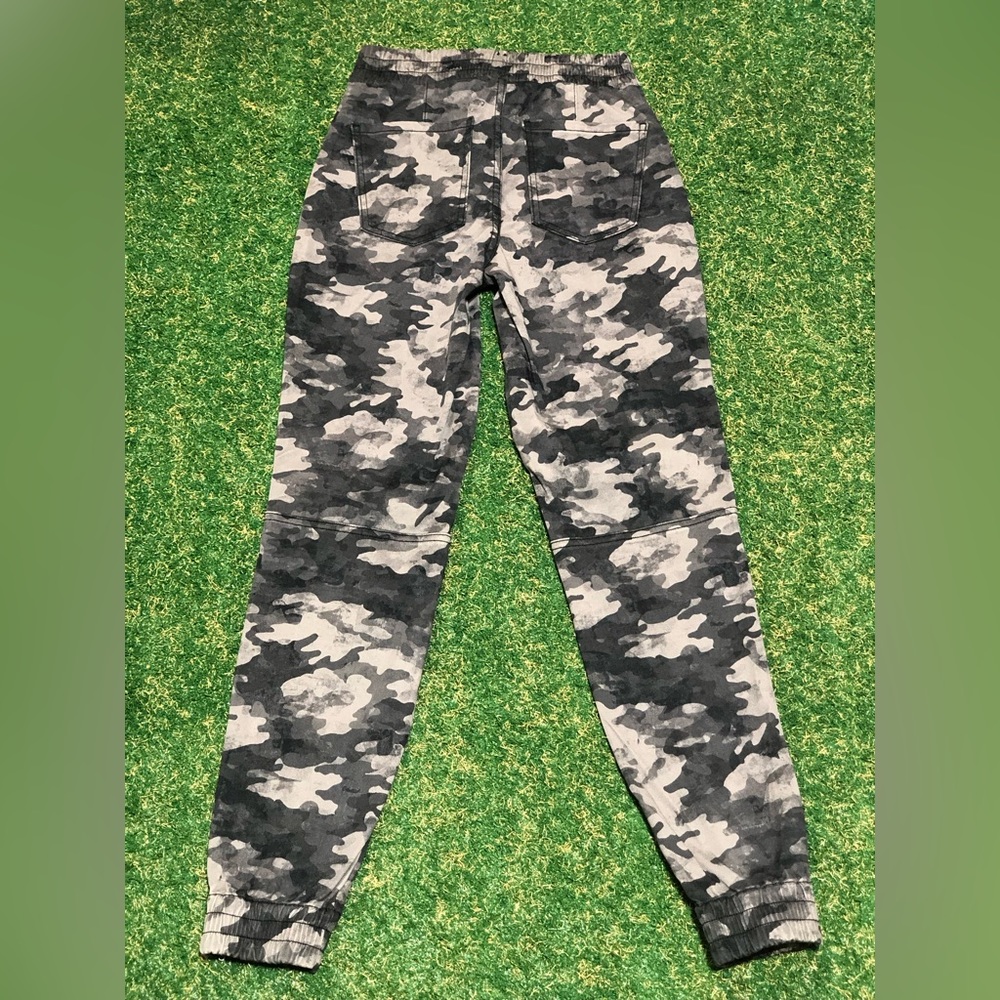 Spanx Stretch Twill Cargo Jogger ~ Blackwash Camo ~ NWT! Size:Various - Picture 3 of 16